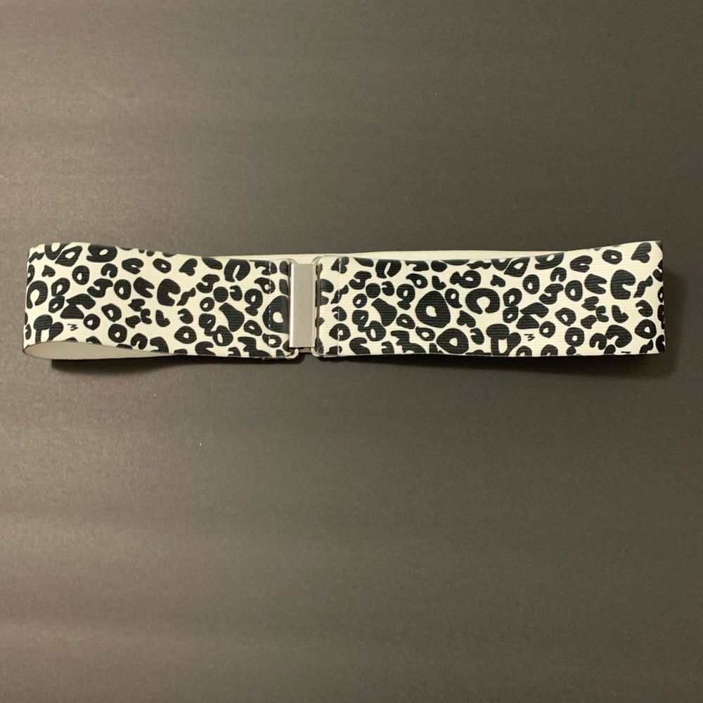 Cheetah Print Statement Belt